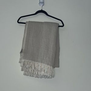 Cotton Crinkle Decorative Throw